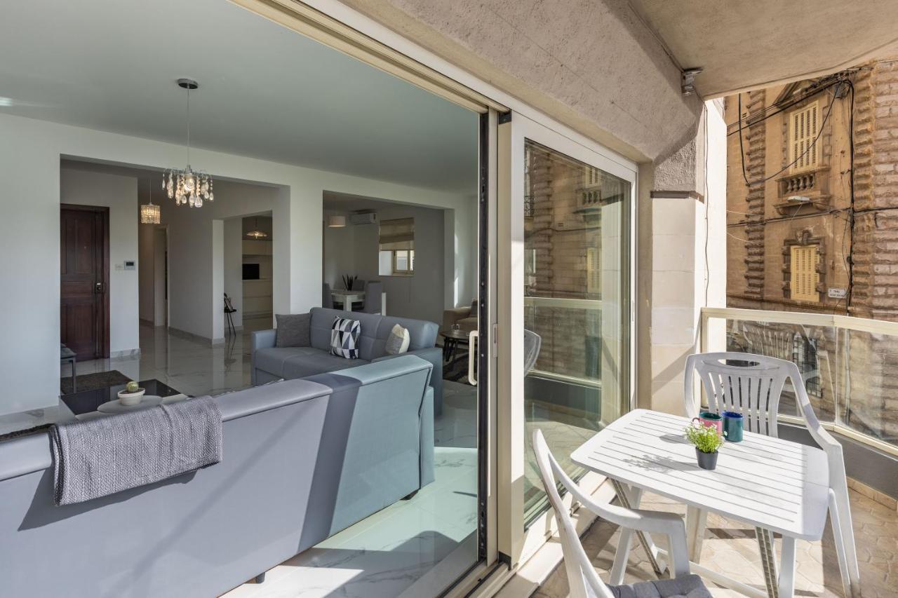 Stunning - Sunnyside 3-Bedroom Sliema Eksteriør bilde