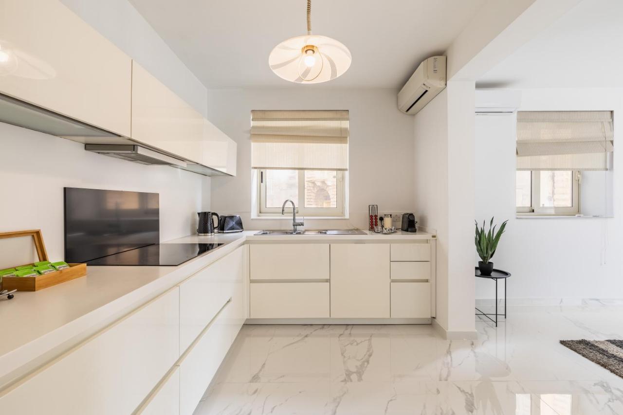 Stunning - Sunnyside 3-Bedroom Sliema Eksteriør bilde